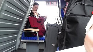 گرم سکس در اتوبوس ایران ، شہوت انگیز جاپانی استاد آسا اکیرا ٹککر لگی ہے کلاس روم میں